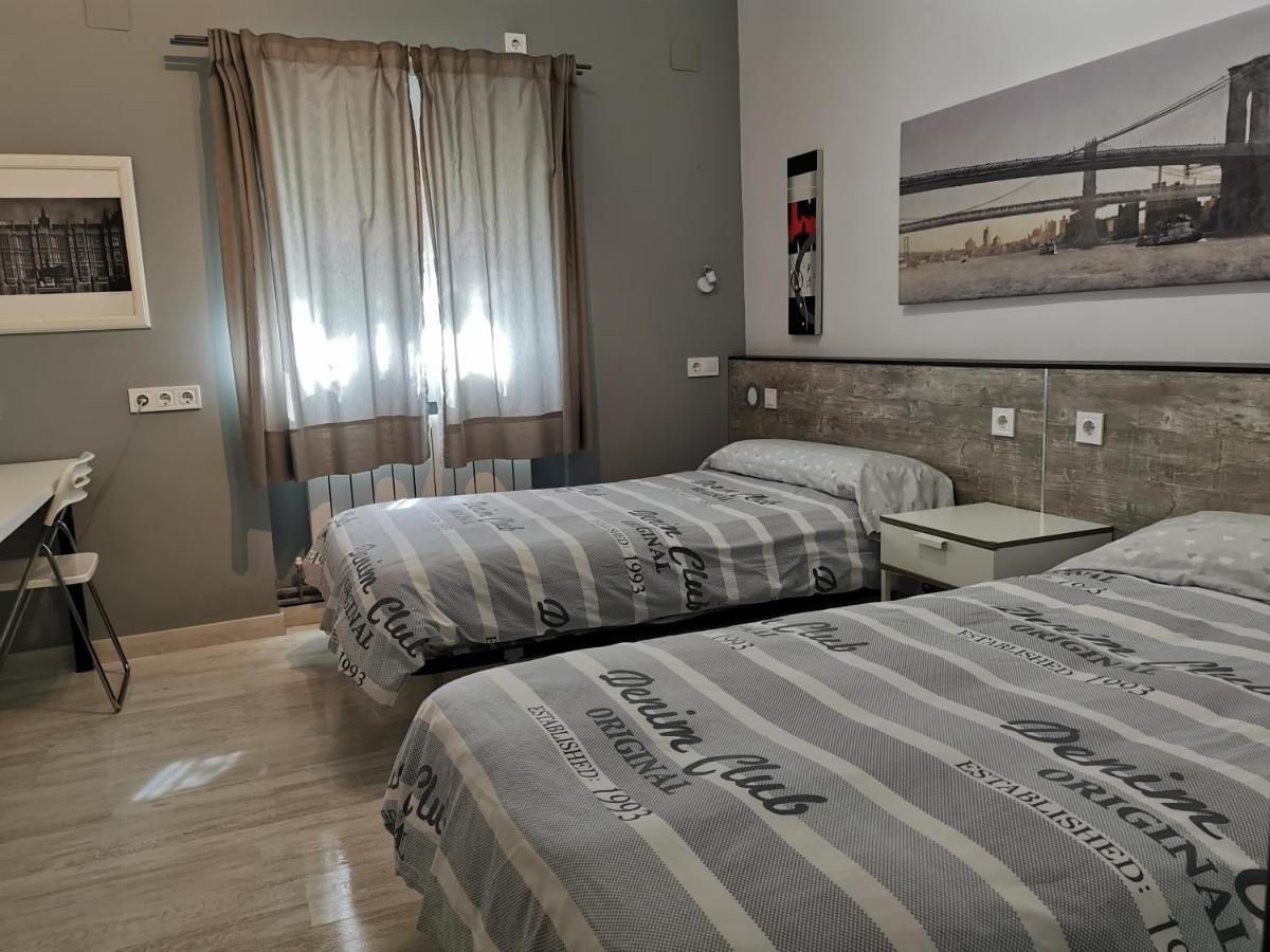 Villa "Luna De Segovia" Leganés Exteriér fotografie